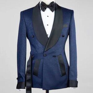 Prom/wedding Double Breasted Men Suits Slim Fit Tuxedo (Never Worn  No Tags)